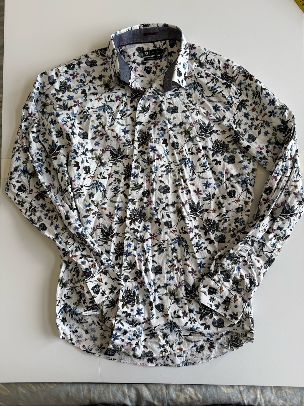 White Floral Button-Up Shirt Le 31